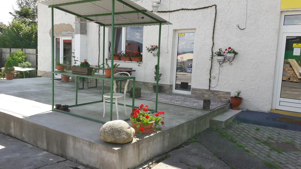 Apartman Yvet Sucany Екстер'єр фото