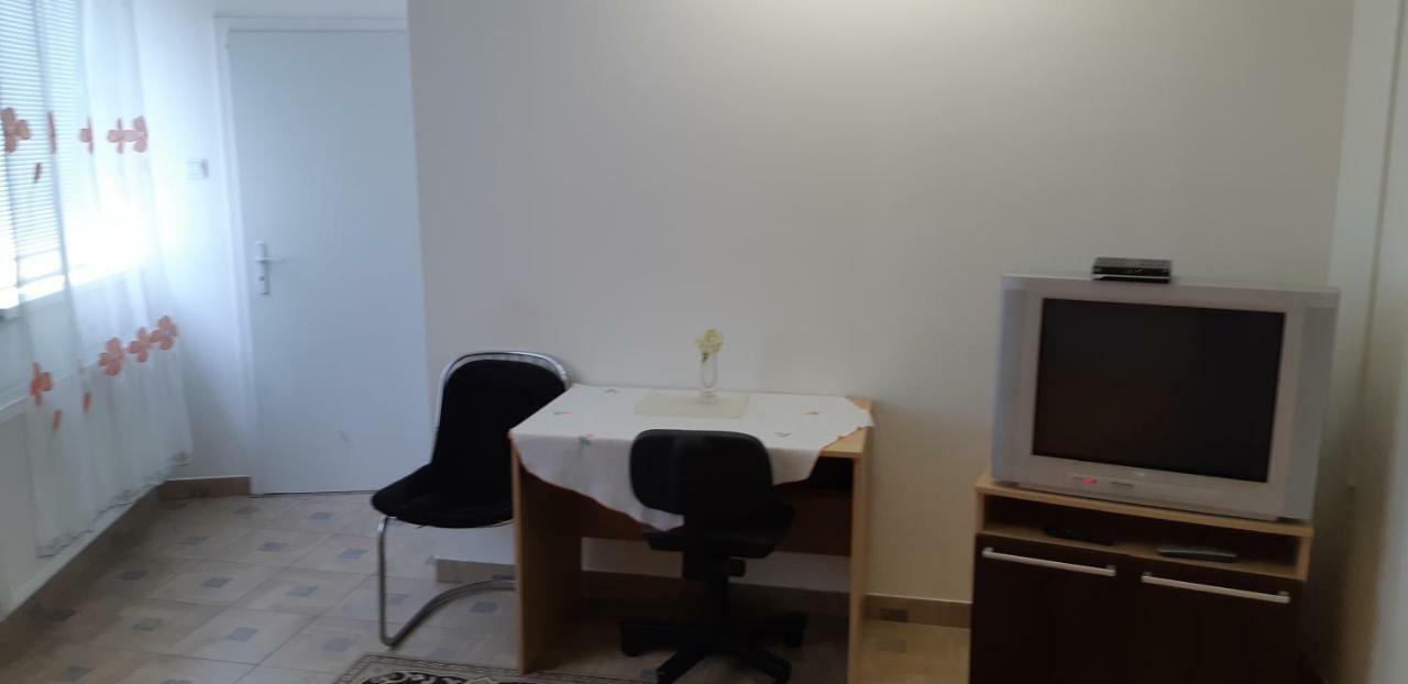 Apartman Yvet Sucany Екстер'єр фото
