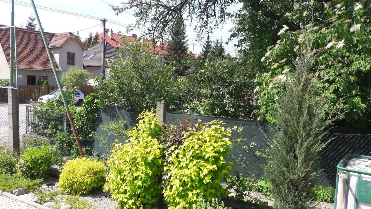 Apartman Yvet Sucany Екстер'єр фото